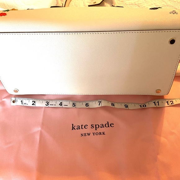 Kate Spade ♠️ Large Ivory dome satchel 🌸🌺 - Picture 9 of 12
